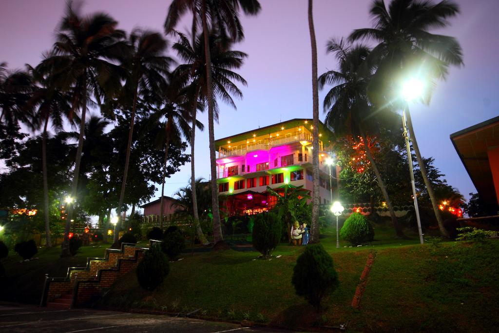 Delma Mount View Hotel Kandy Exterior photo